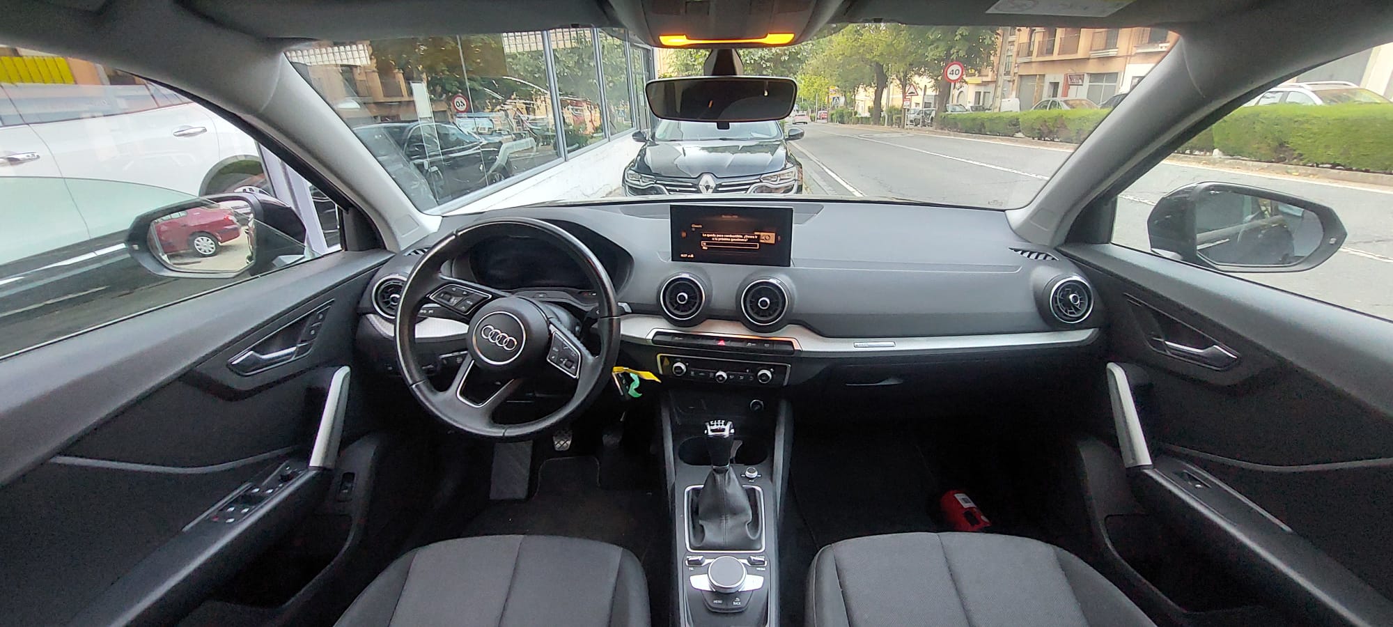 Audi Q2 1.0 110CV foto 10